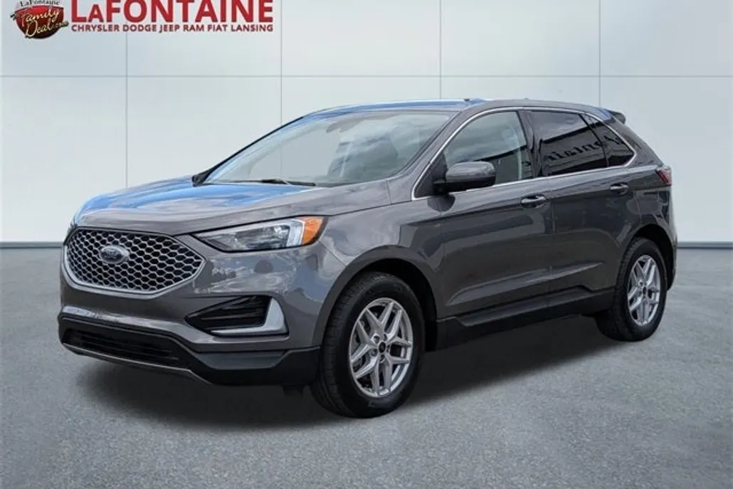 2024 Ford Edge SEL photo 1