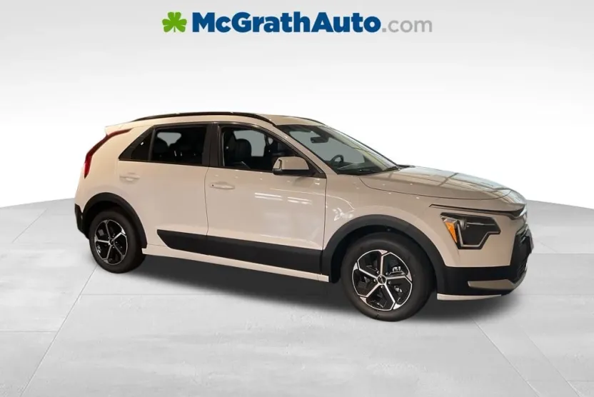 2025 Kia Niro EX photo 1