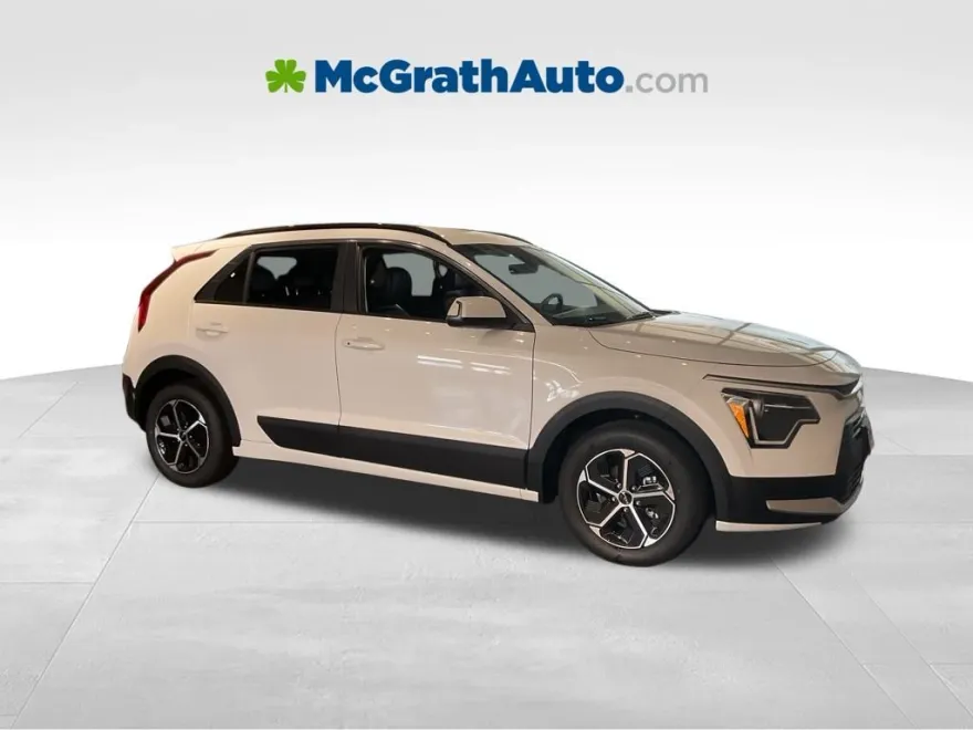 2025 Kia Niro EX photo 1