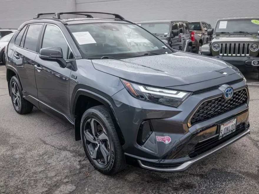 2023 Toyota RAV4 Prime SE photo 1