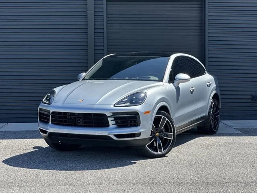 2023 Porsche Cayenne Coupe Base photo 1