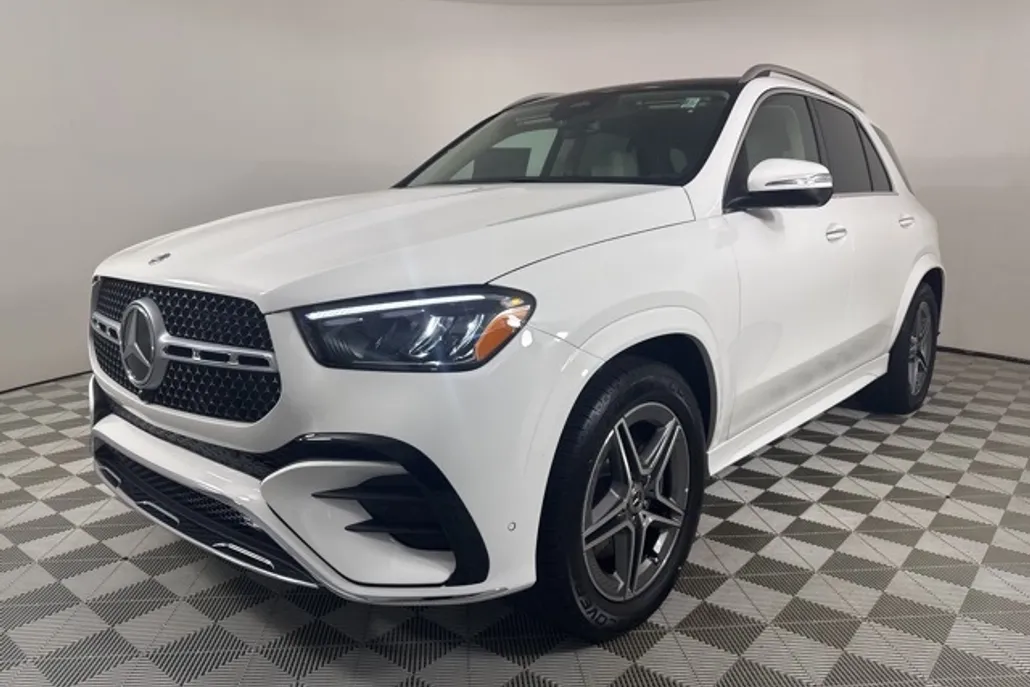 2026 Mercedes Benz GLE 350 4MATIC photo 1