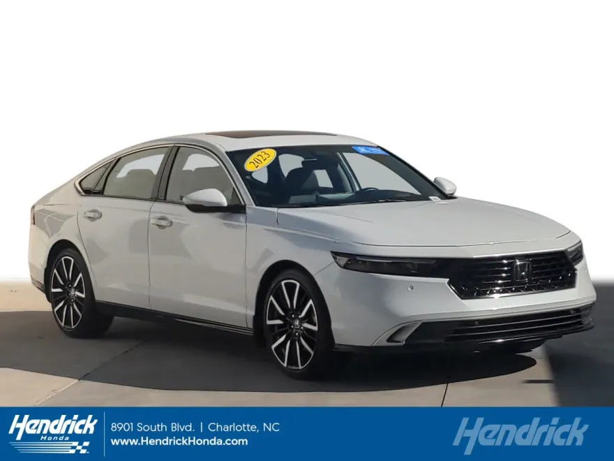 2023 Honda Accord Hybrid Touring photo 1