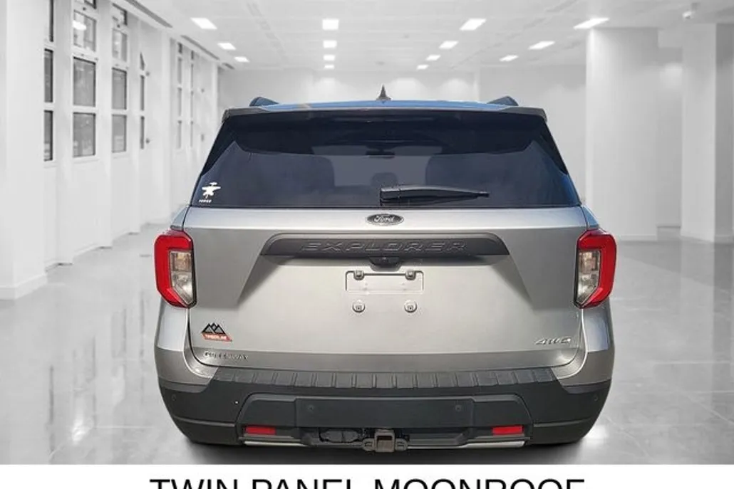 2023 Ford Explorer Timberline photo 1