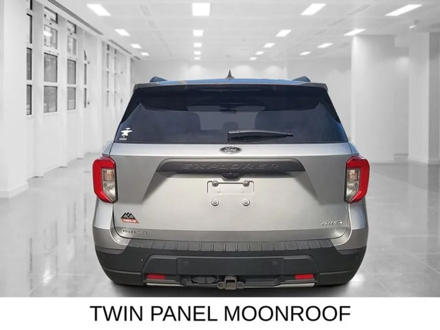 2023 Ford Explorer Timberline photo 1