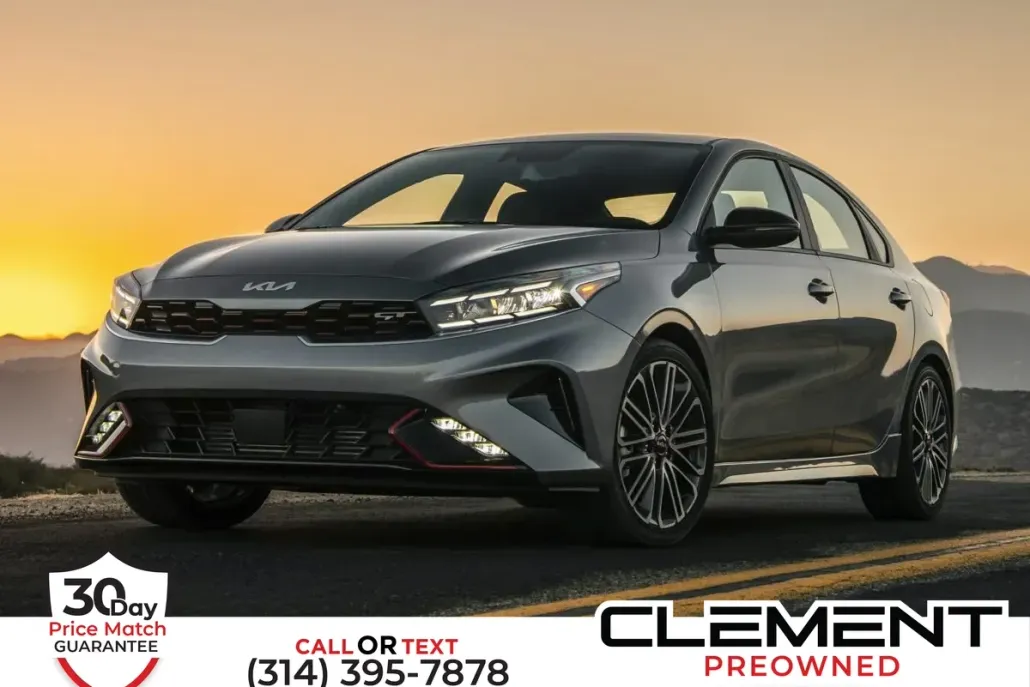 2022 Kia Forte GT-Line photo 1