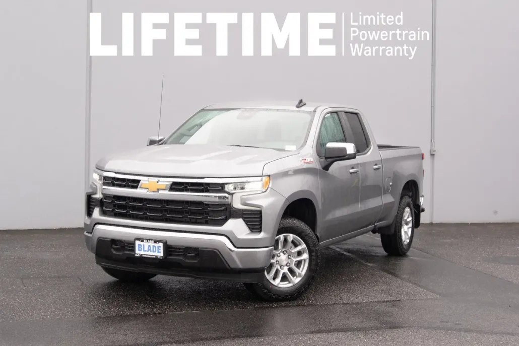2025 Chevrolet Silverado 1500 LT photo 1