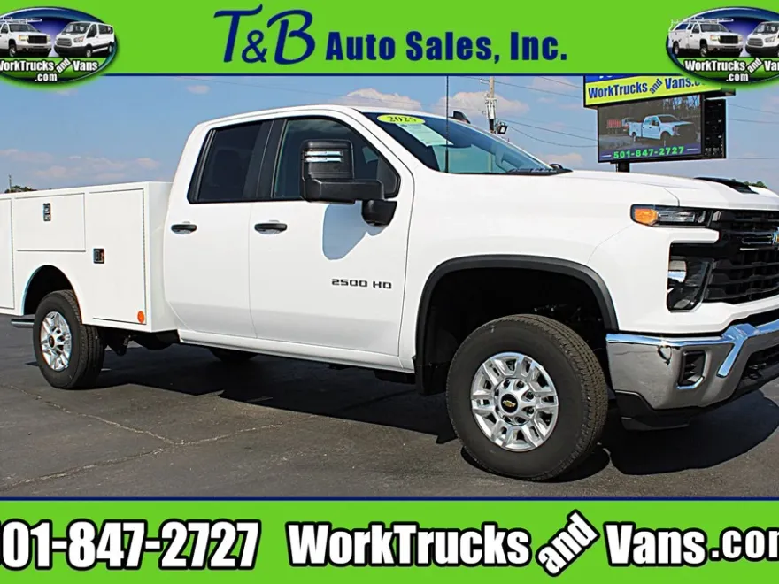 2025 Chevrolet Silverado 2500HD photo 1