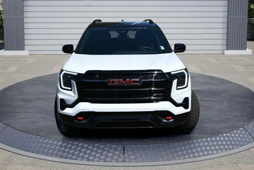 2026 Gmc Terrain AT4 photo 1