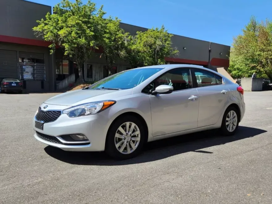 2015 Kia Forte EX photo 1