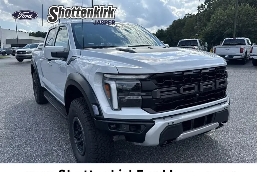 2025 Ford F-150 Raptor photo 1