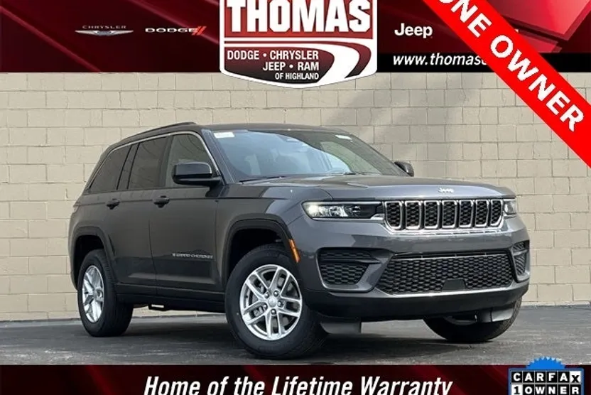 2025 Jeep Grand Cherokee Laredo photo 1