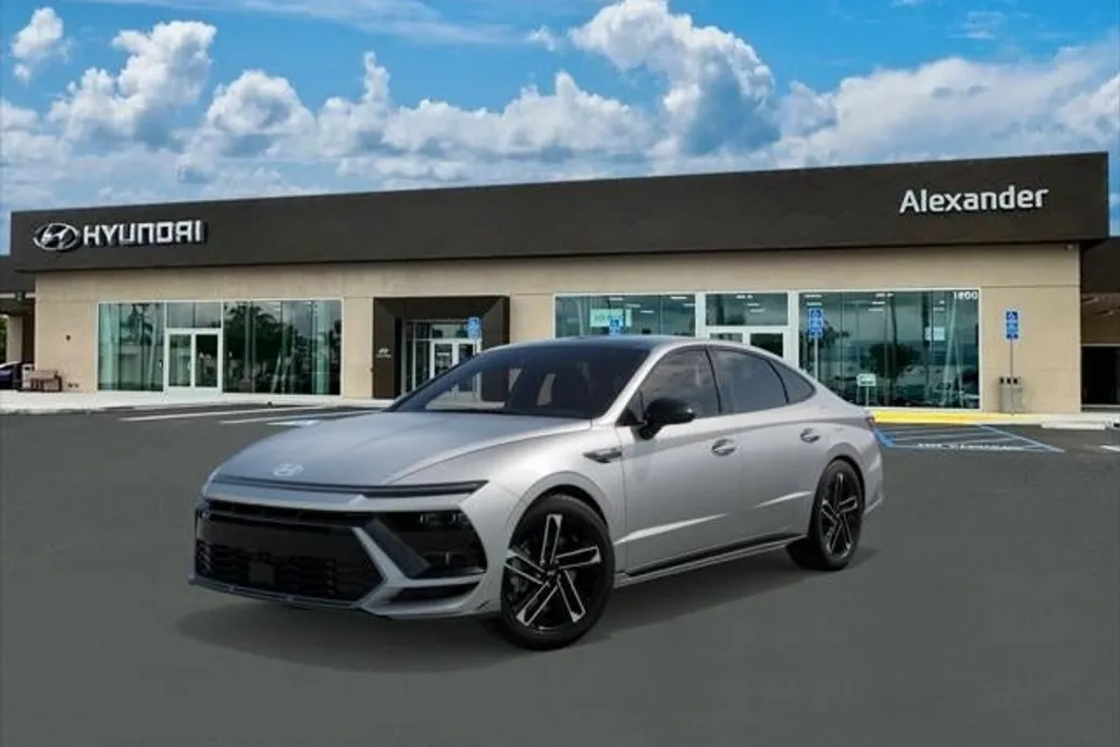 2025 Hyundai Sonata N Line photo 1