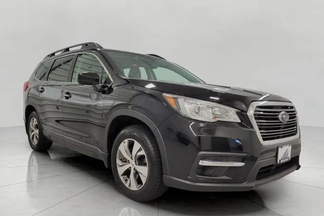 2019 Subaru Ascent Premium photo 1