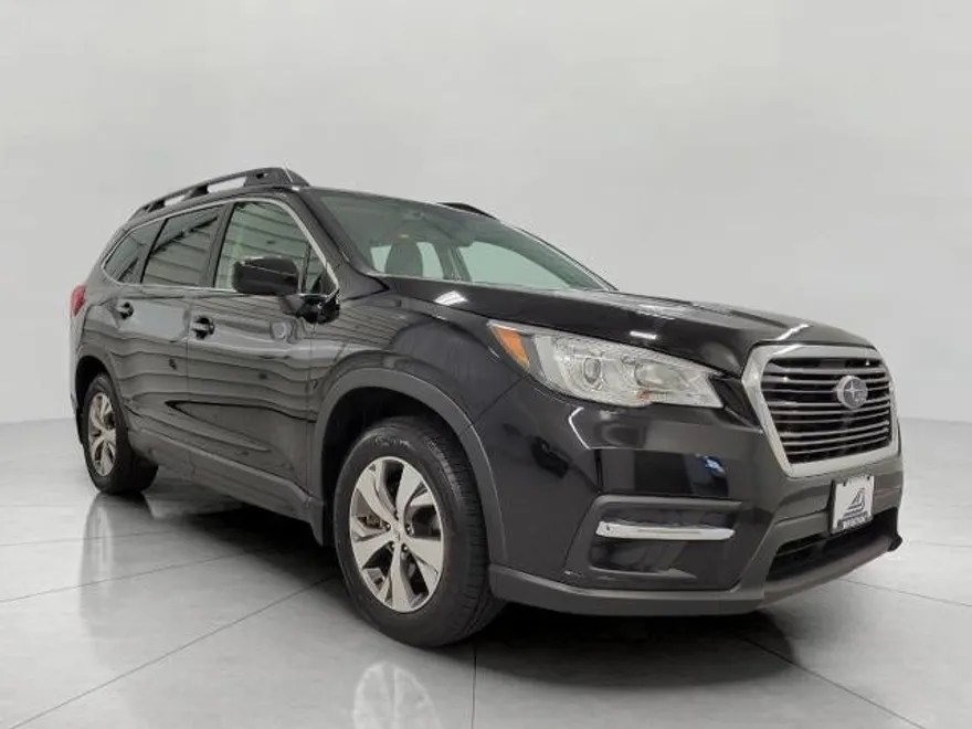 2019 Subaru Ascent Premium photo 1