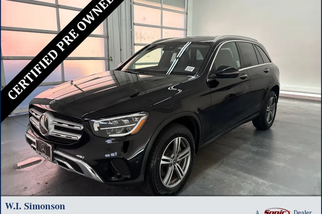 2022 Mercedes Benz GLC 300 photo 1