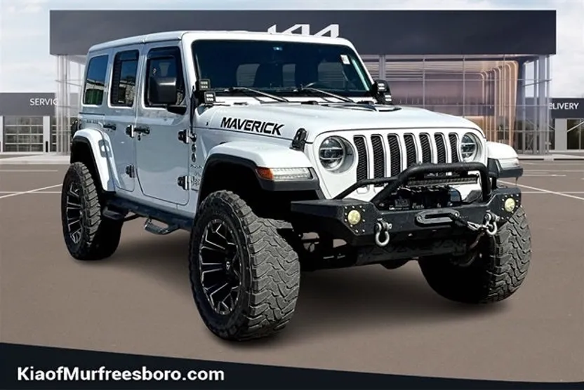 2018 Jeep Wrangler Unlimited Sahara photo 1