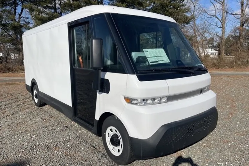 2023 Brightdrop Zevo 600 photo 1