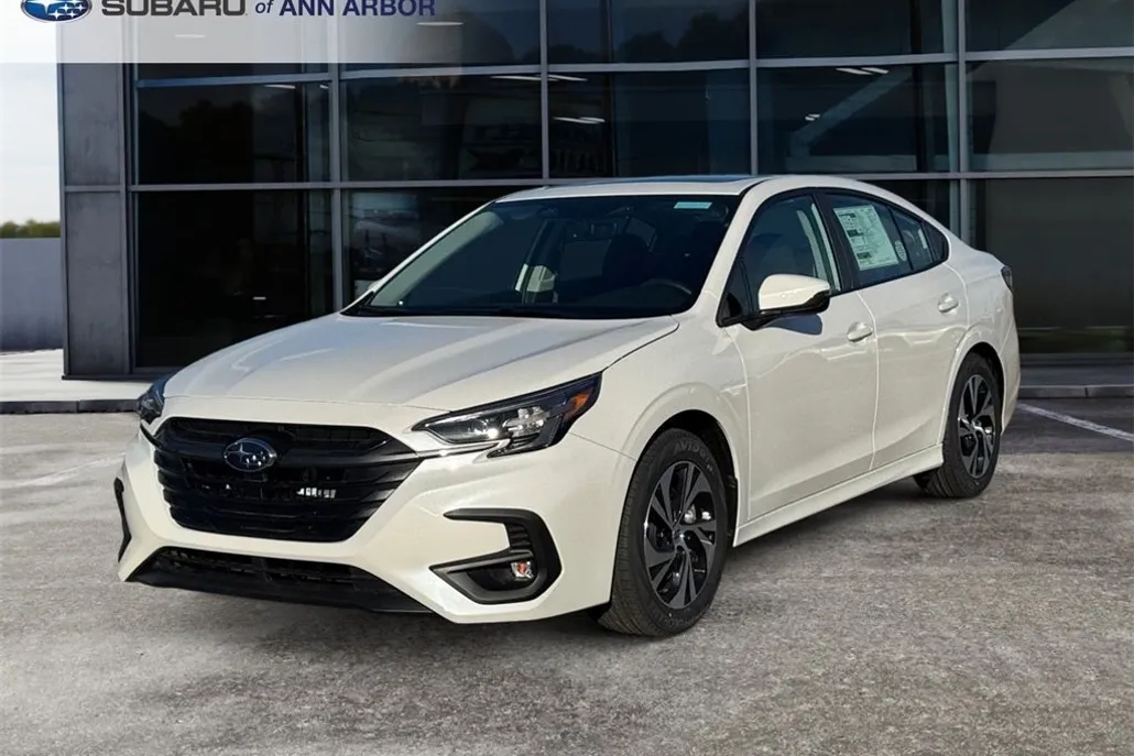2025 Subaru Legacy Premium photo 1