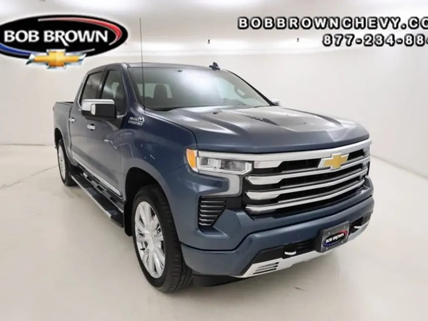 2024 Chevrolet Silverado 1500 High Country photo 1