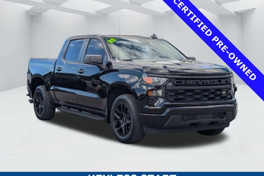 2022 Chevrolet Silverado 1500 Custom photo 1