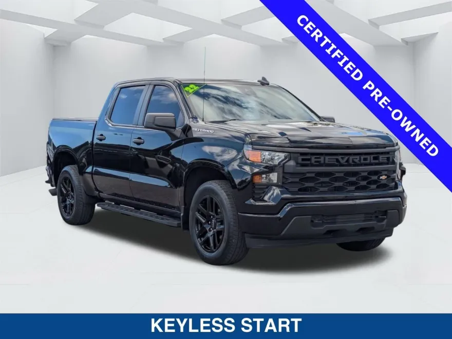 2022 Chevrolet Silverado 1500 Custom photo 1