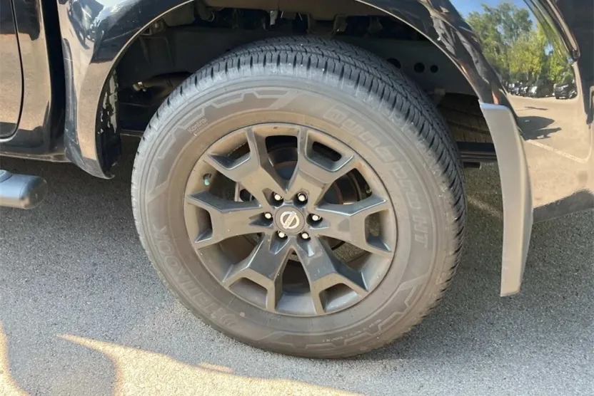 2021 Nissan Frontier SV photo 1