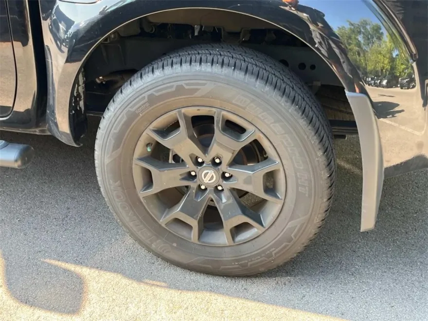 2021 Nissan Frontier SV photo 1