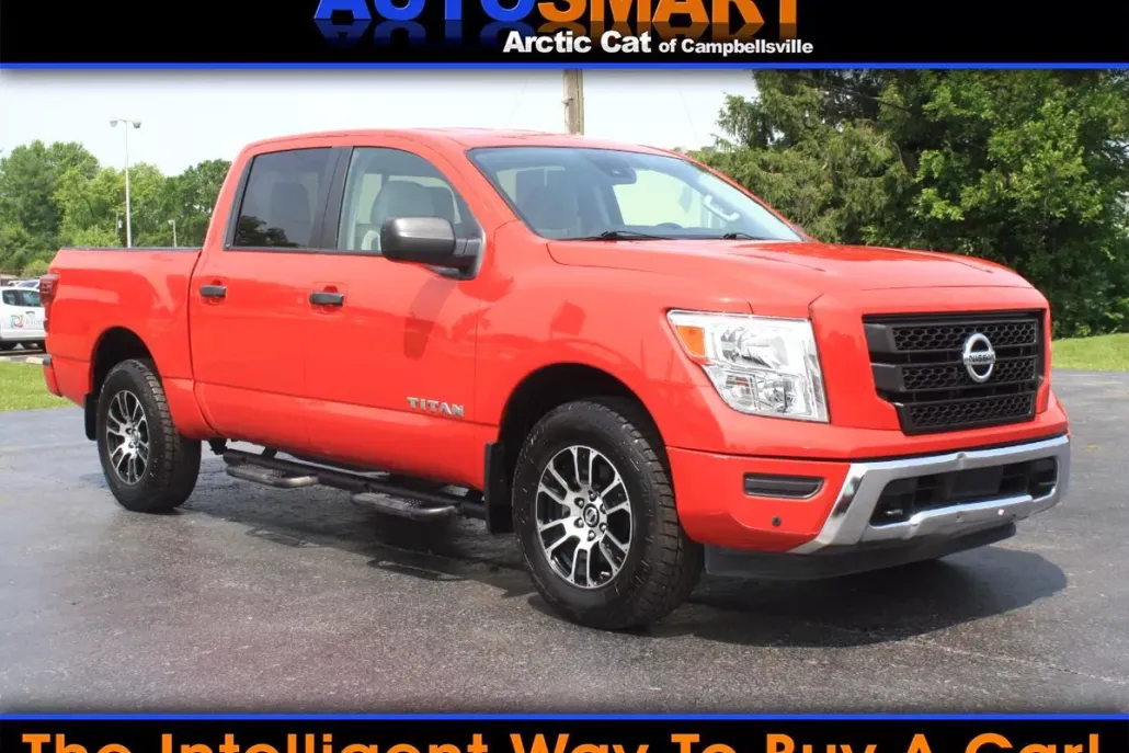 2022 Nissan Titan SV photo 1