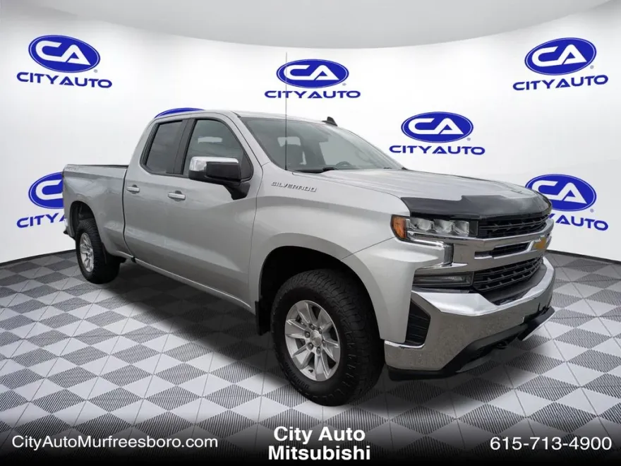 2021 Chevrolet Silverado 1500 LT photo 1