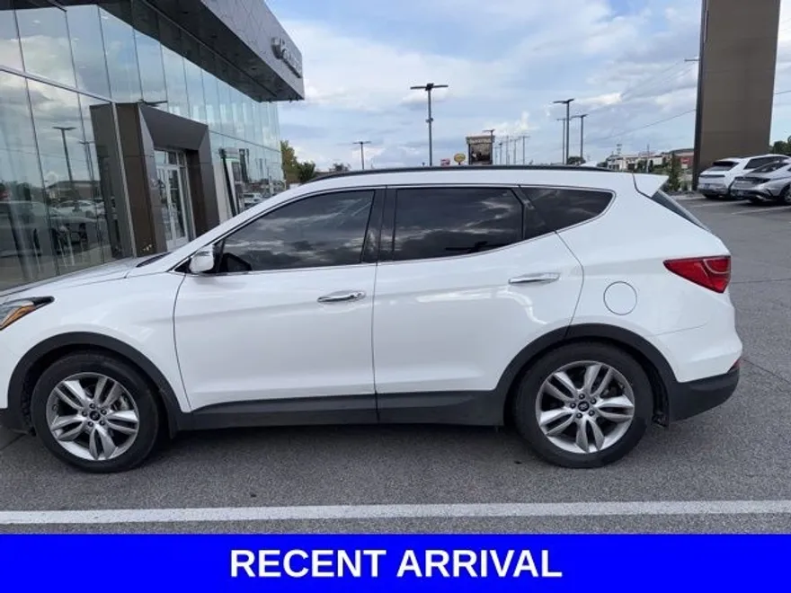 2015 Hyundai Santa Fe Sport 2.0T photo 1