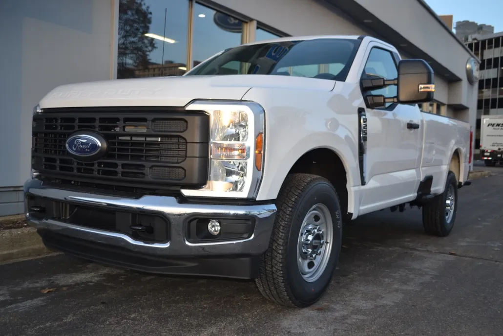 2025 Ford F-250 XL photo 1