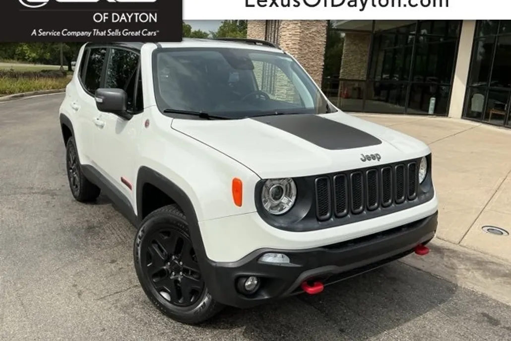 2018 Jeep Renegade Trailhawk photo 1