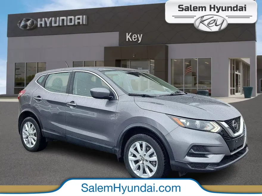 2020 Nissan Rogue Sport S photo 1