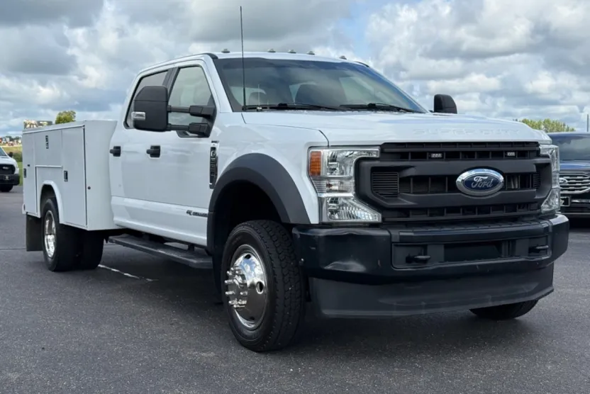 2022 Ford F-550 XL photo 1