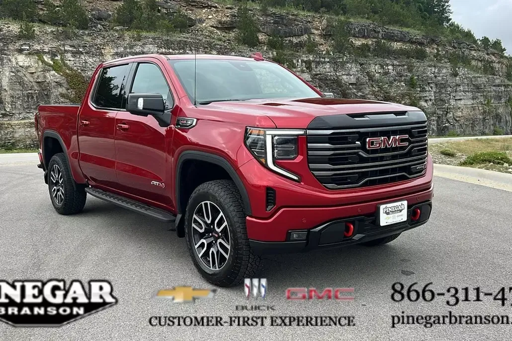 2025 Gmc Sierra 1500 AT4 photo 1