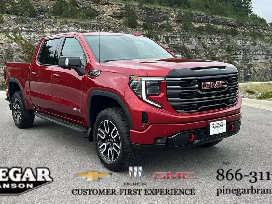 2025 Gmc Sierra 1500 AT4 photo 1