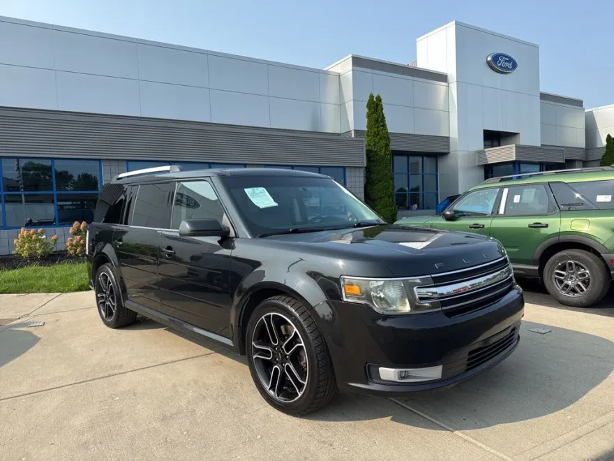 2014 Ford Flex SEL photo 1