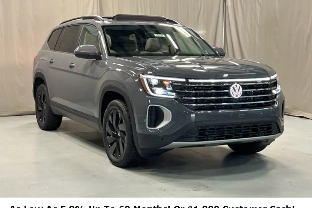 2026 Volkswagen Atlas SE Technology photo 1
