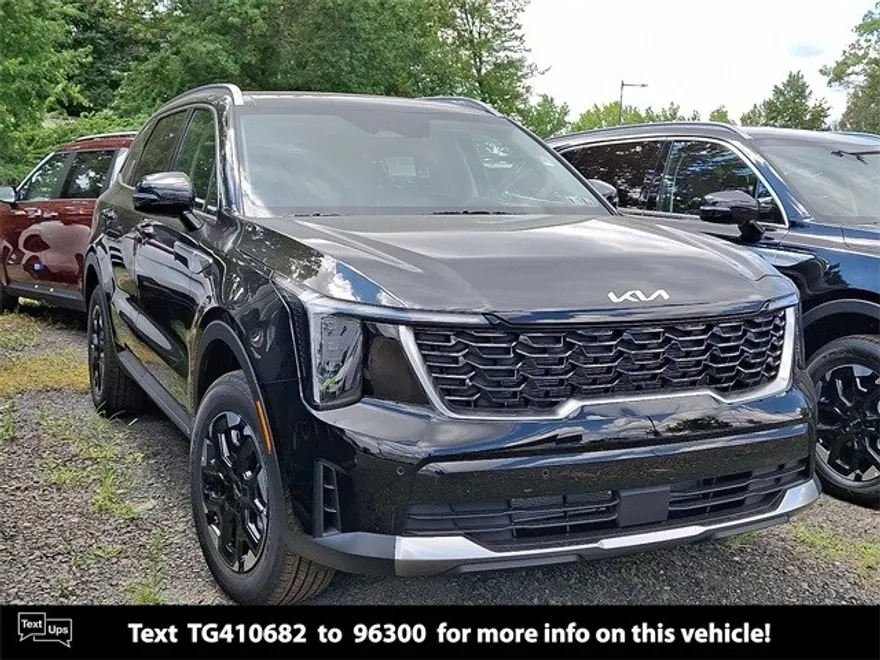 2026 Kia Sorento S photo 1