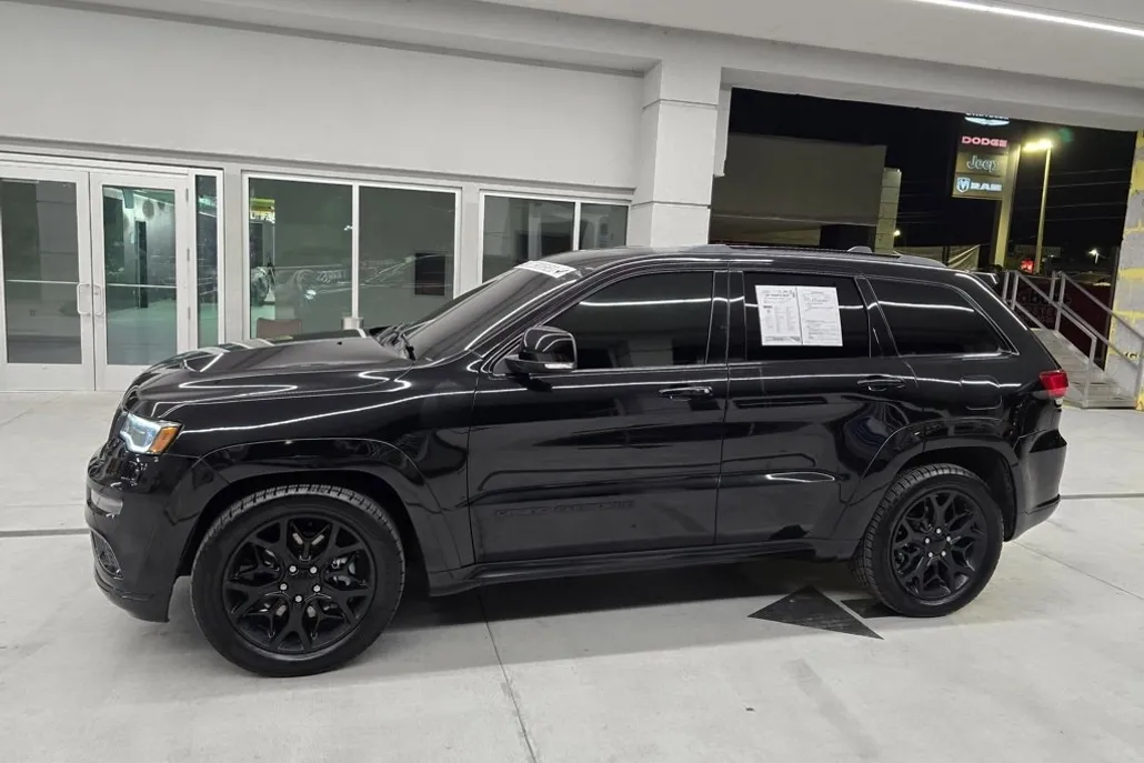 2021 Jeep Grand Cherokee Limited photo 1