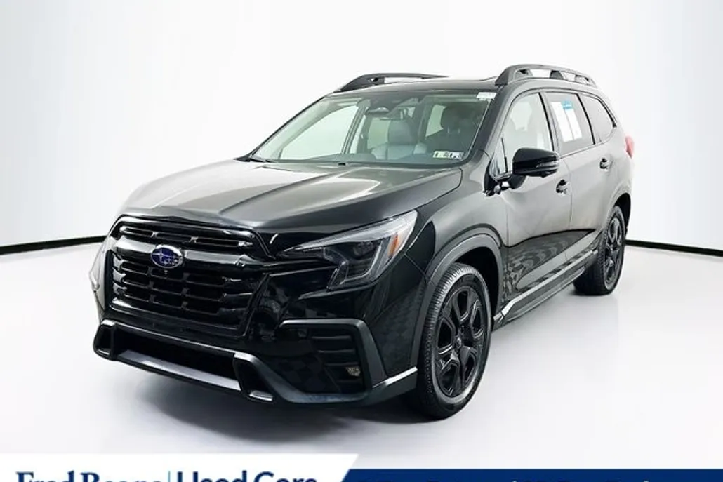 2023 Subaru Ascent Onyx Edition photo 1