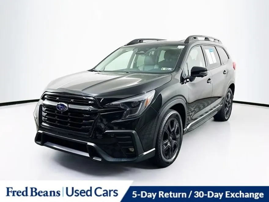 2023 Subaru Ascent Onyx Edition photo 1