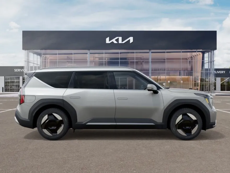 2026 Kia EV9 Wind photo 1