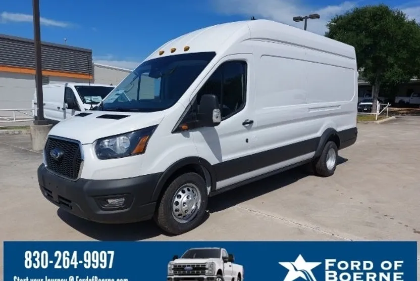 2024 Ford Transit photo 1