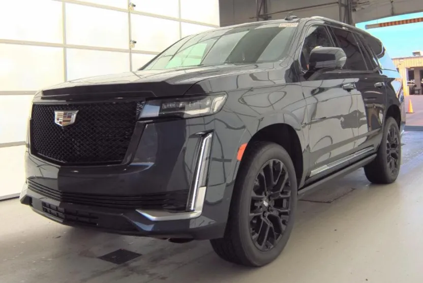 2022 Cadillac Escalade Premium Luxury Platinum photo 1