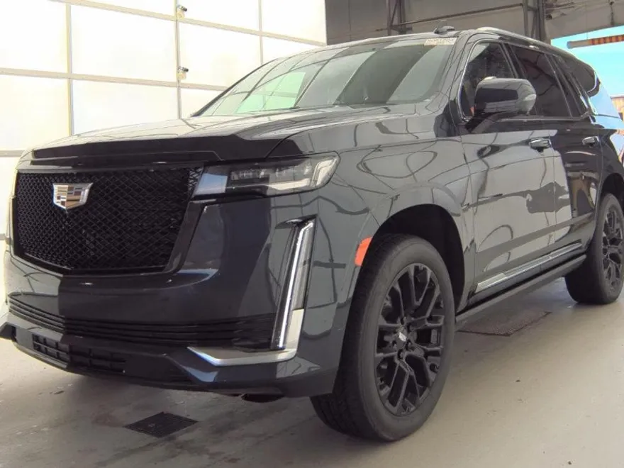 2022 Cadillac Escalade Premium Luxury Platinum photo 1