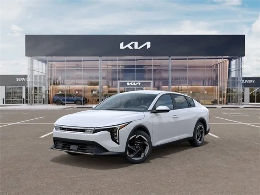 2025 Kia K4 EX photo 1