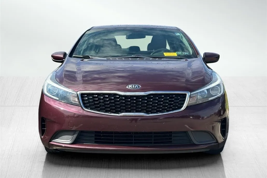 2018 Kia Forte LX Base photo 1