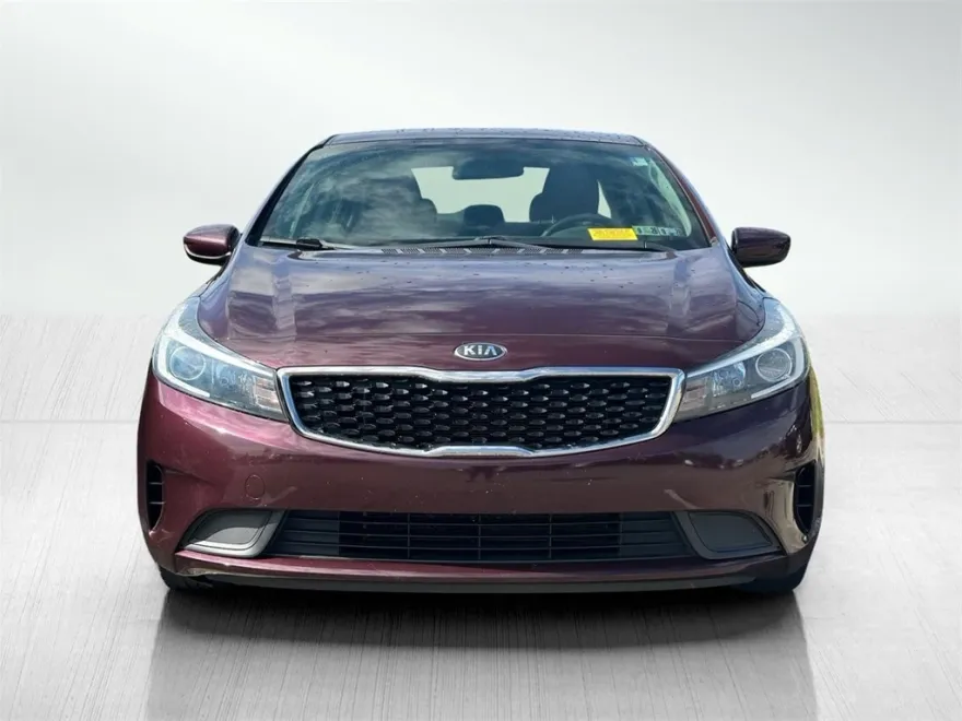 2018 Kia Forte LX Base photo 1